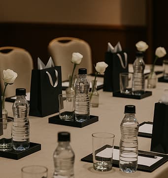 Reception tablescape